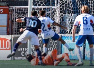 Cavese d’autorità sul Casarano, il 5-2 causa l’esonero in casa salentina cavese casarano 5 2